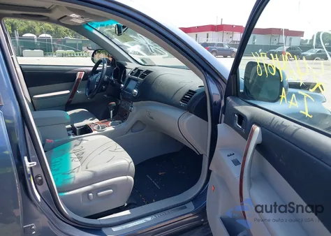 2012 Toyota Highlander Limited V6 z USA, uszkodzony, nr VIN 5TDYK3EH8CS062292